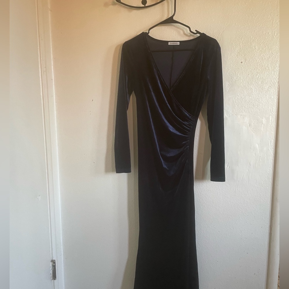 Women’s long dress never worn small by Zaberrys